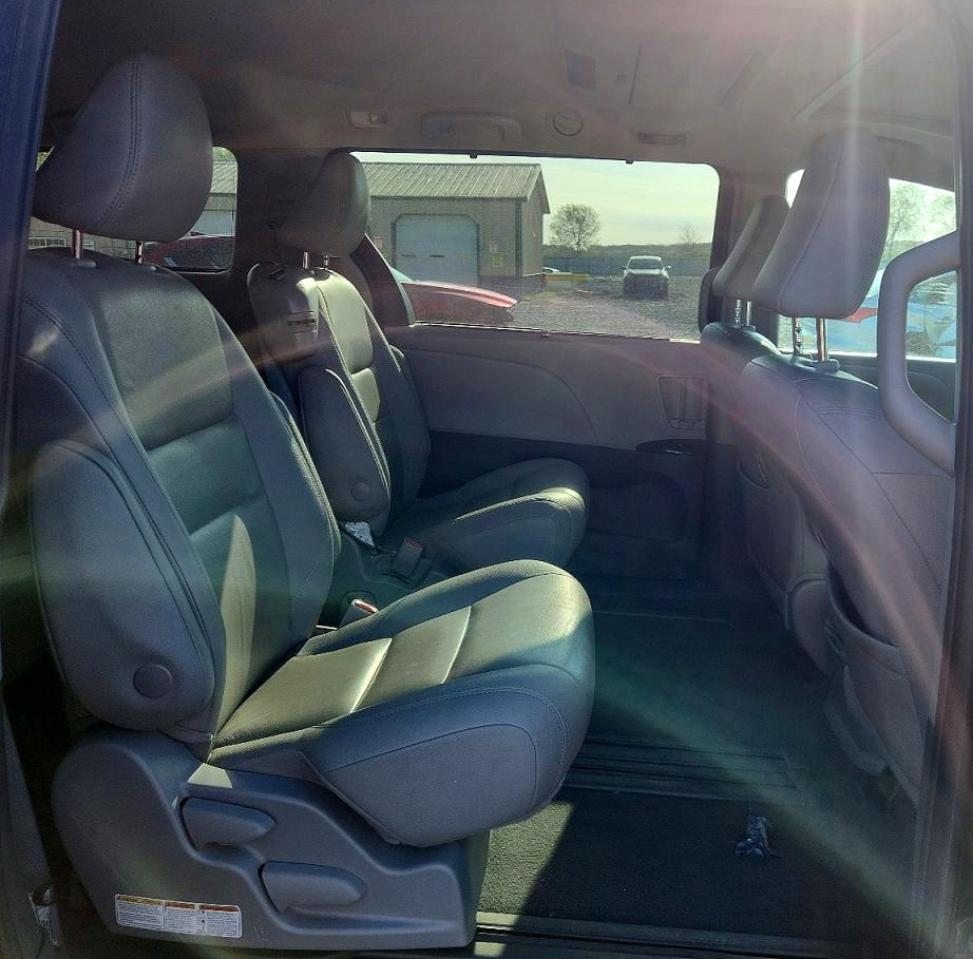 TOYOTA SIENNA 2020 — 12