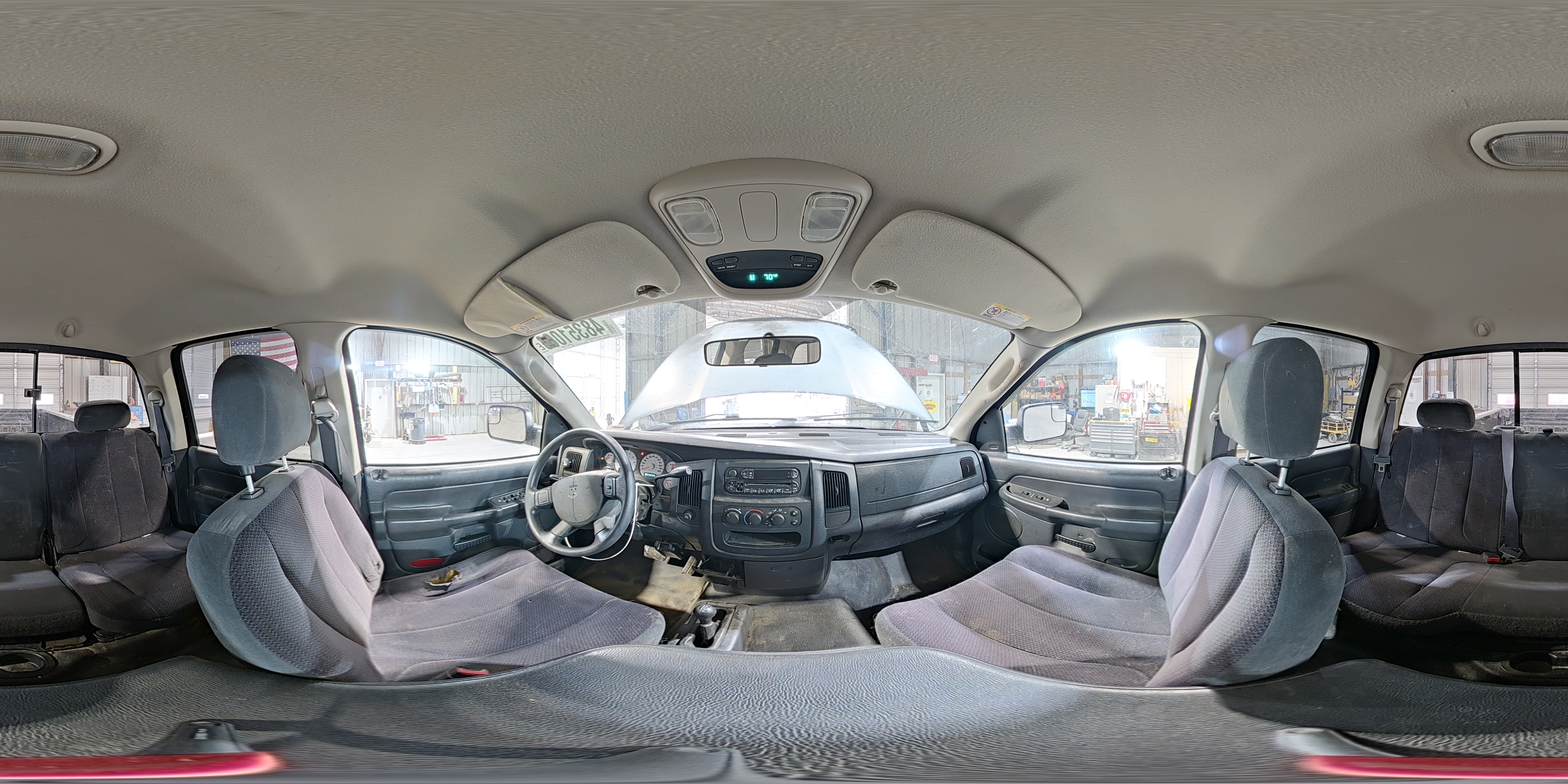 DODGE RAM 2500 2004 — 14