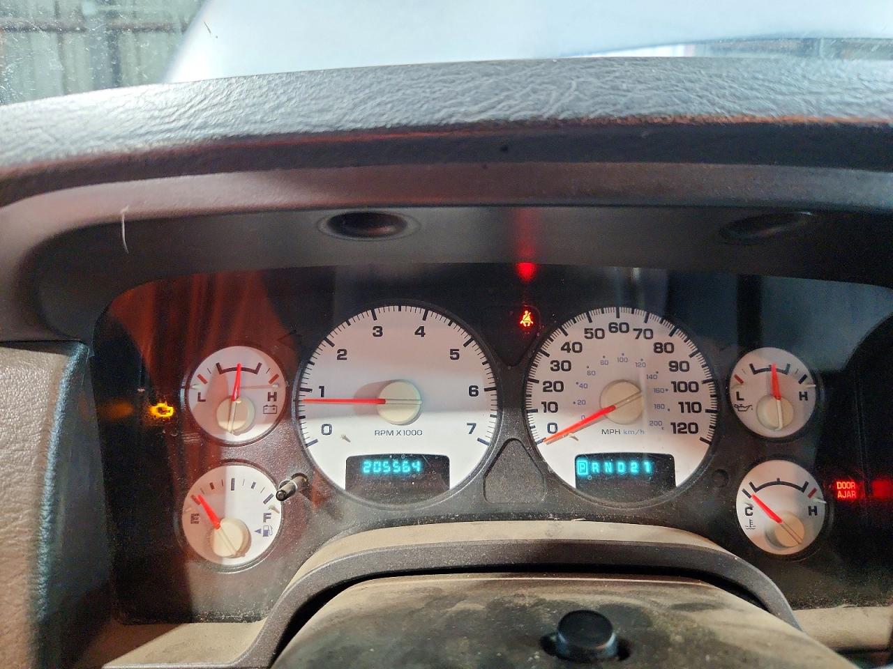 DODGE RAM 2500 2004 — 10