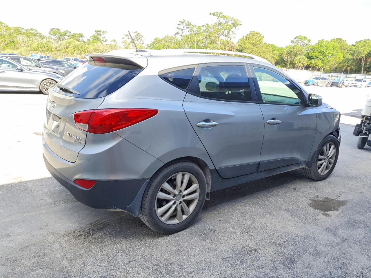 HYUNDAI TUCSON 2012 — 4