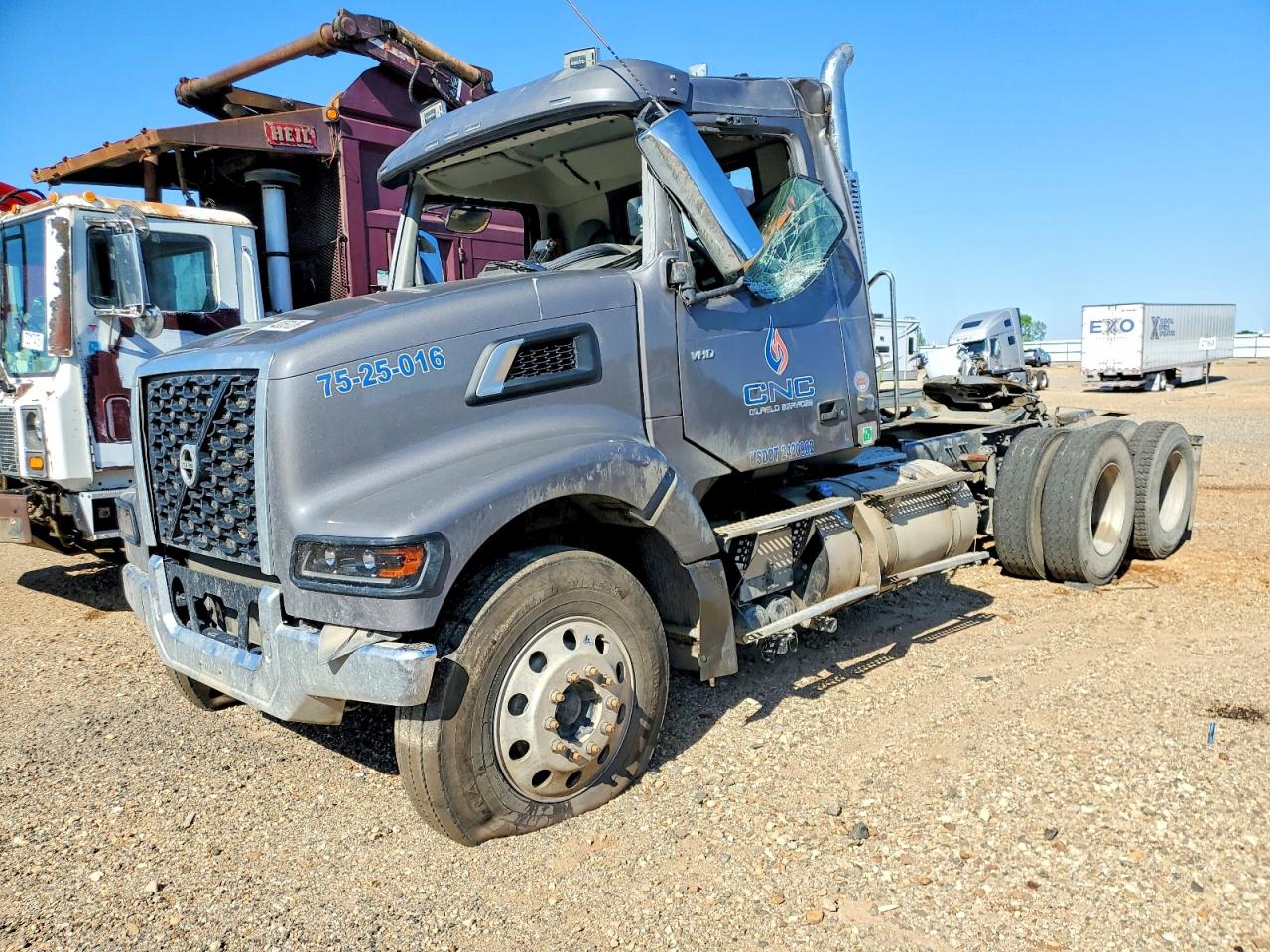VOLVO VHD 2025 — 3