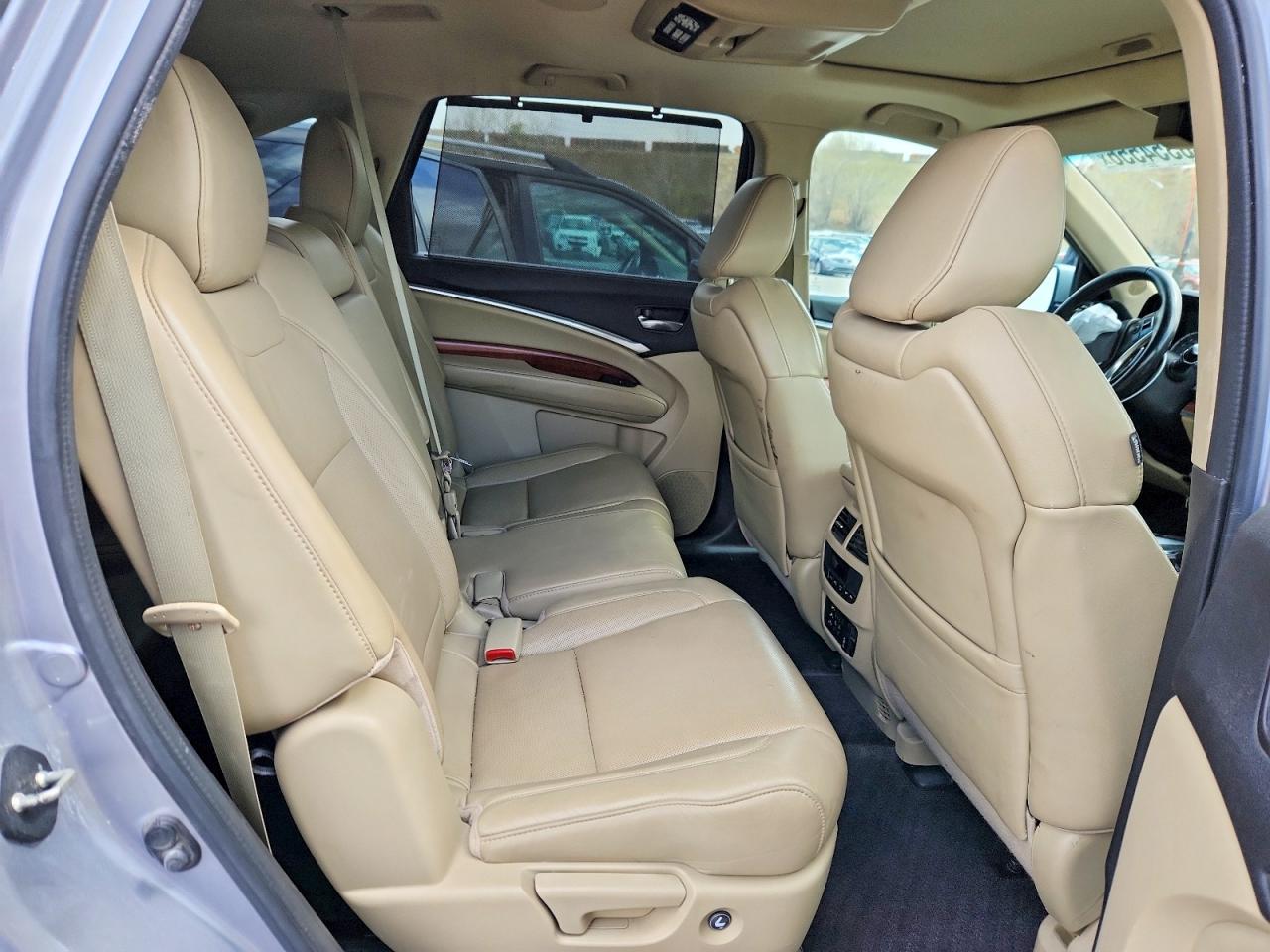 ACURA MDX 2017 — 12