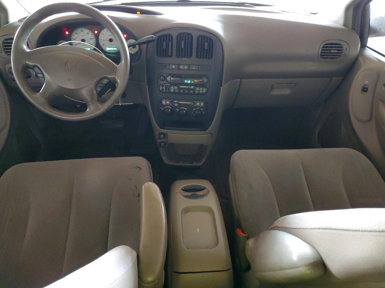 DODGE GRAND CARAVAN 2002 — 9