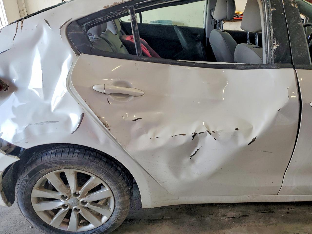 KIA FORTE 2014 — 11