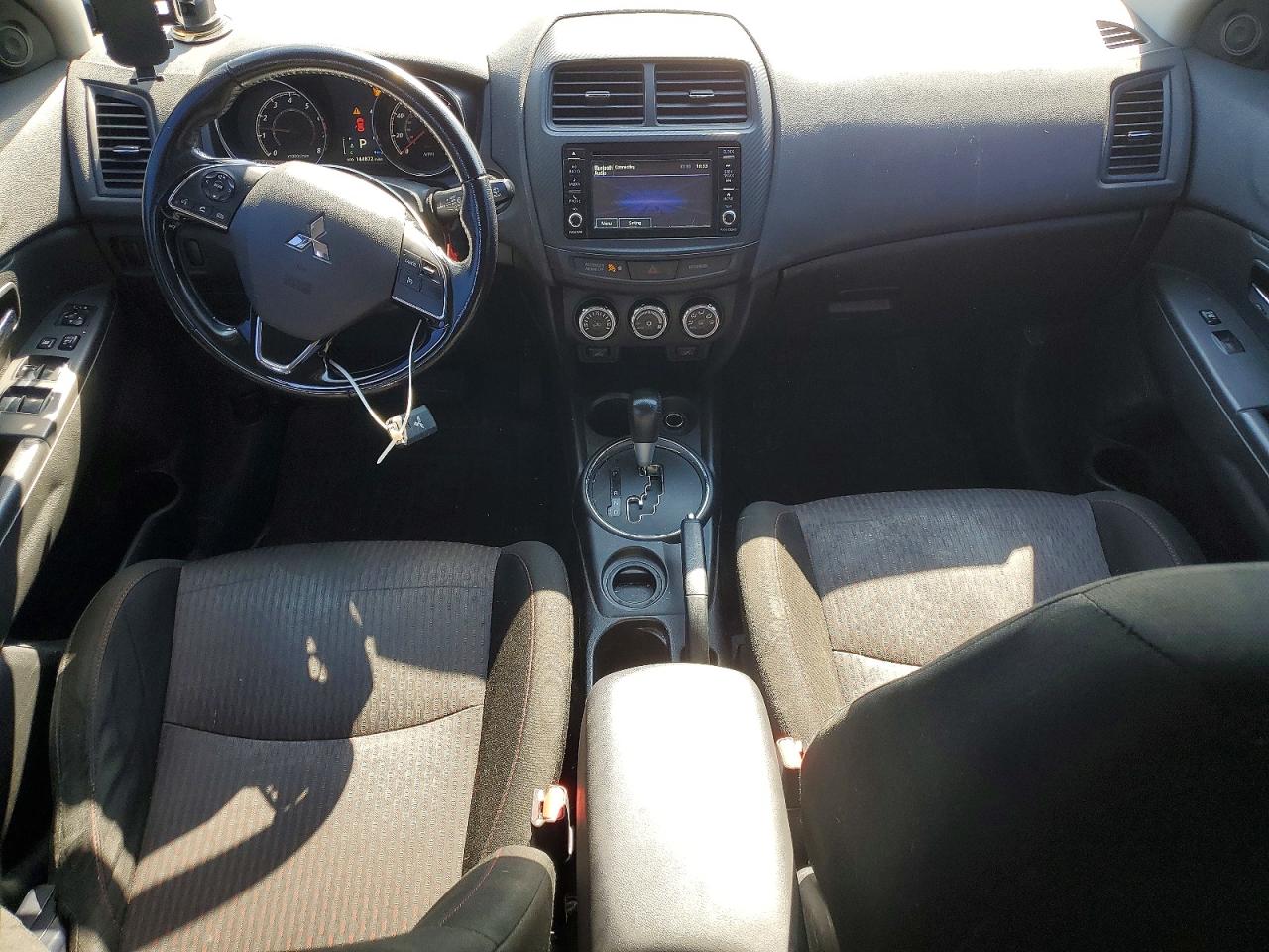 MITSUBISHI OUTLANDER SPORT 2016 — 9
