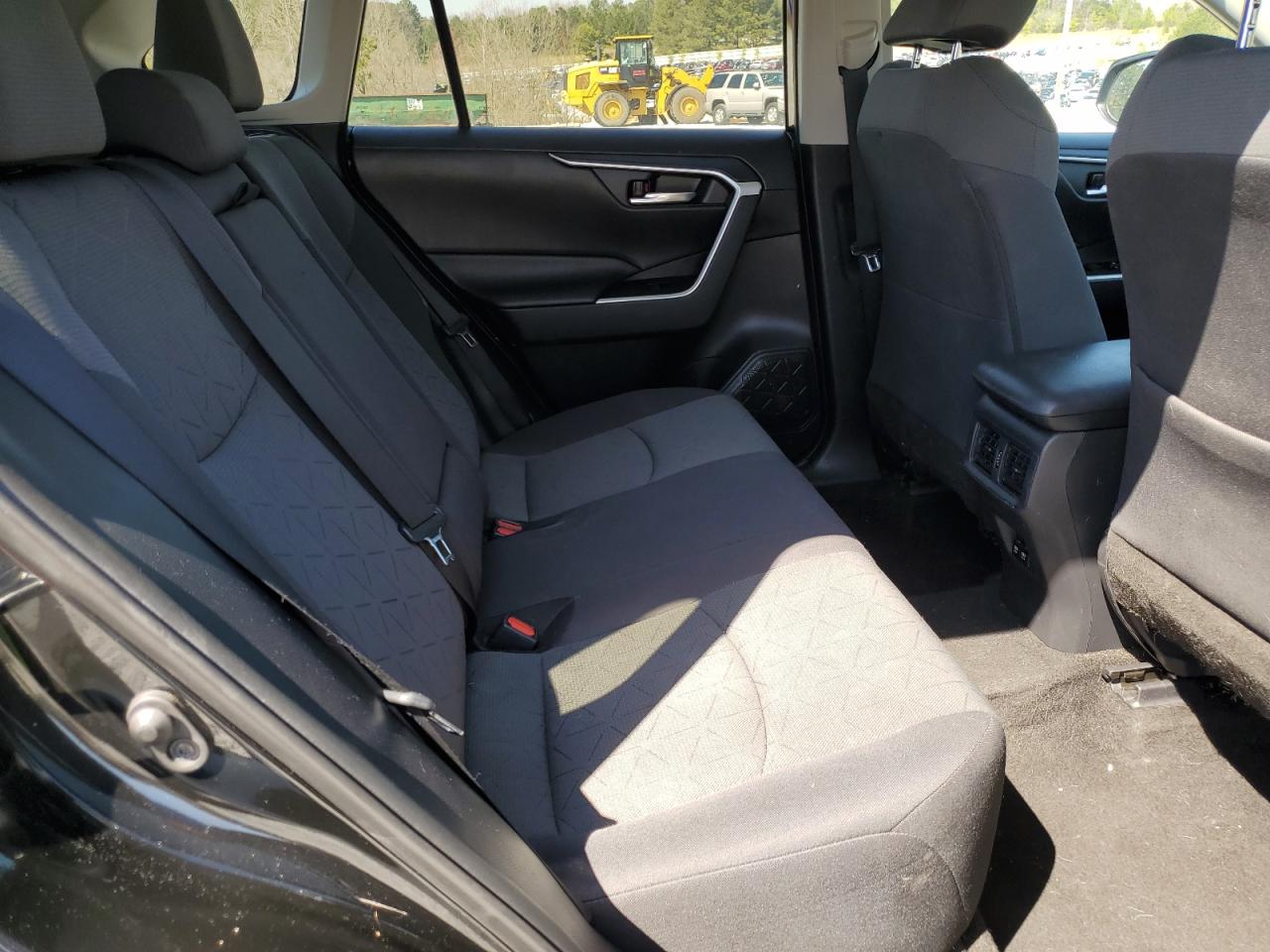 TOYOTA RAV4 2021 — 12