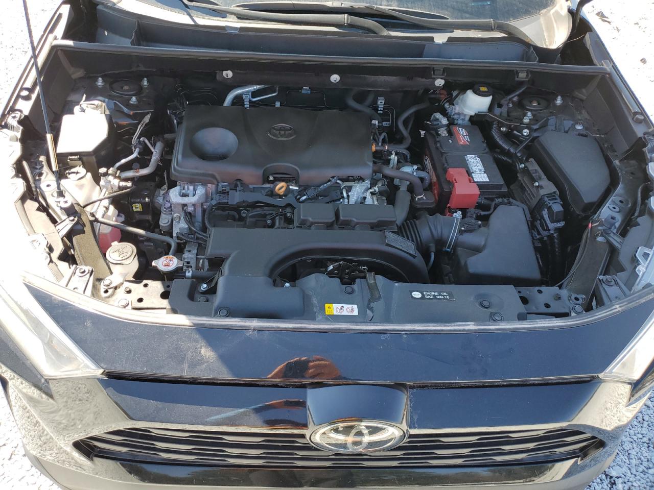 TOYOTA RAV4 2021 — 13