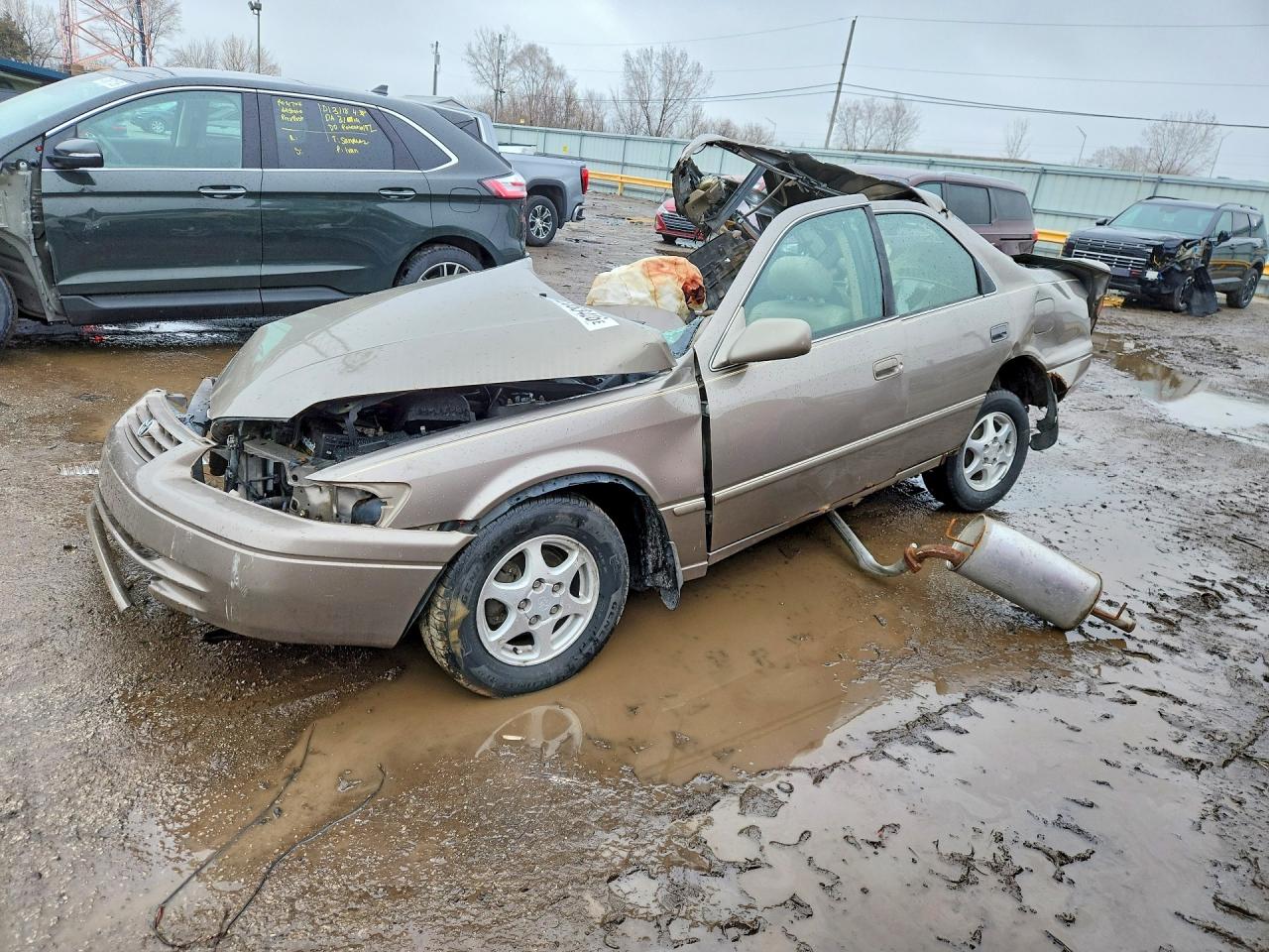 TOYOTA CAMRY 1999 — 2