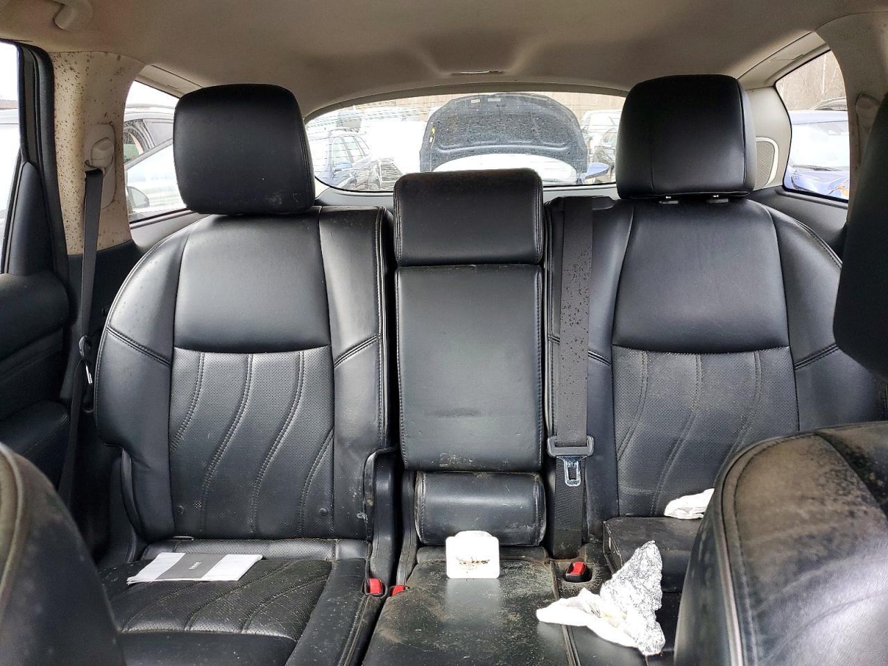INFINITI JX35 2013 — 11
