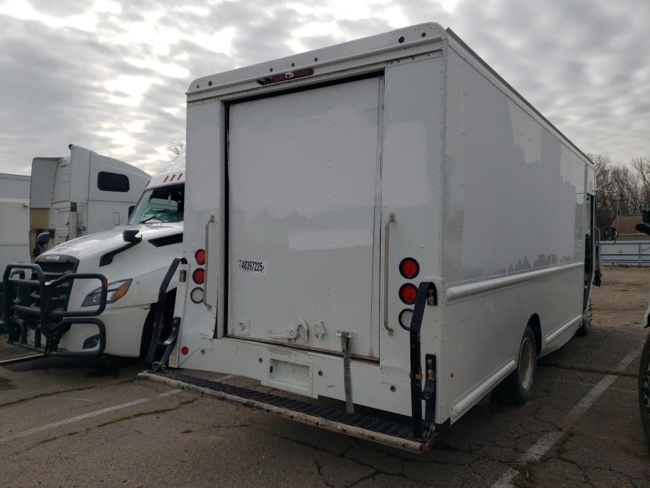 FREIGHTLINER CHASSIS 2021 — 4