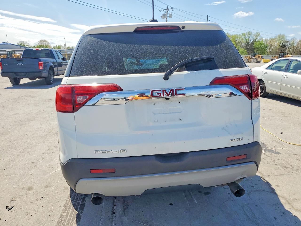 GMC ACADIA 2018 — 7