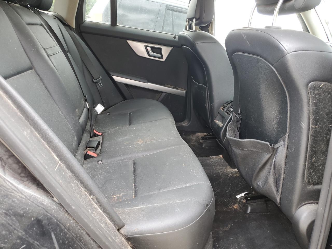 MERCEDES-BENZ GLK350 2010 — 12