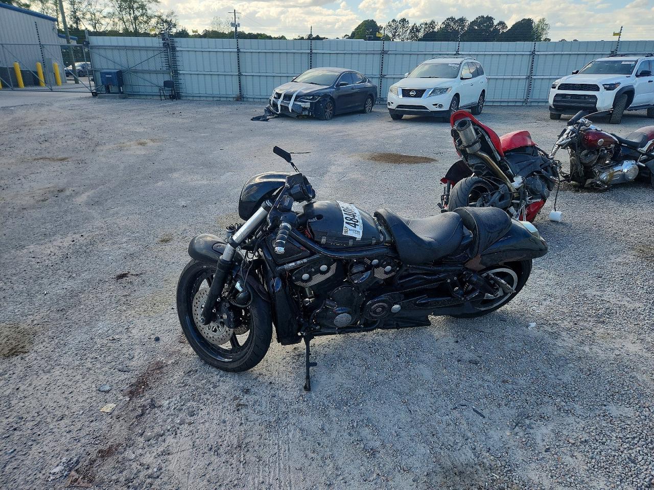 HARLEY-DAVIDSON VRSCDX 2008 — 4