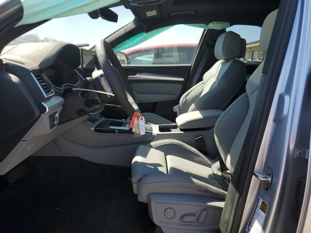 AUDI Q5 2025 — 8