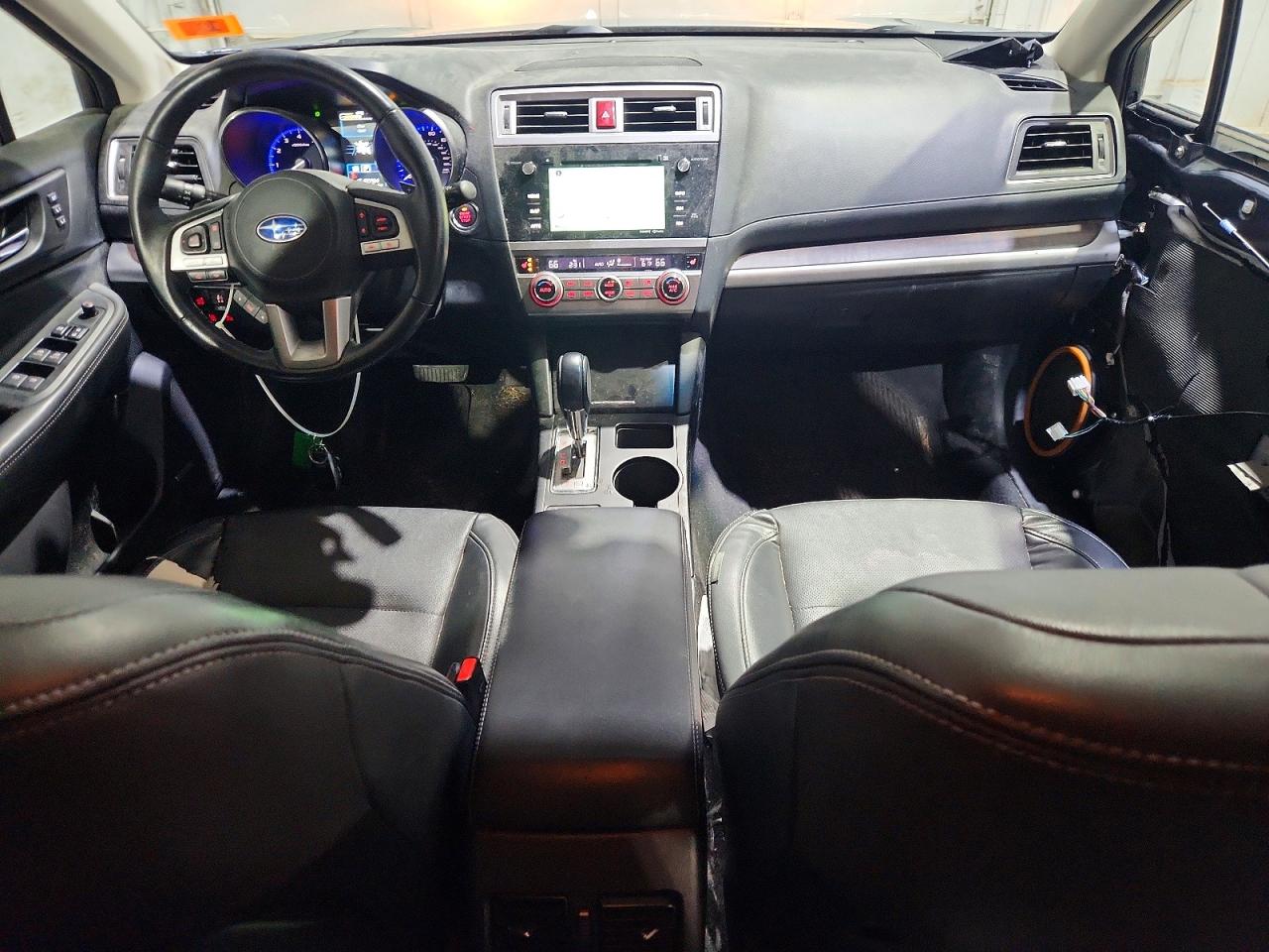 SUBARU OUTBACK 2016 — 9