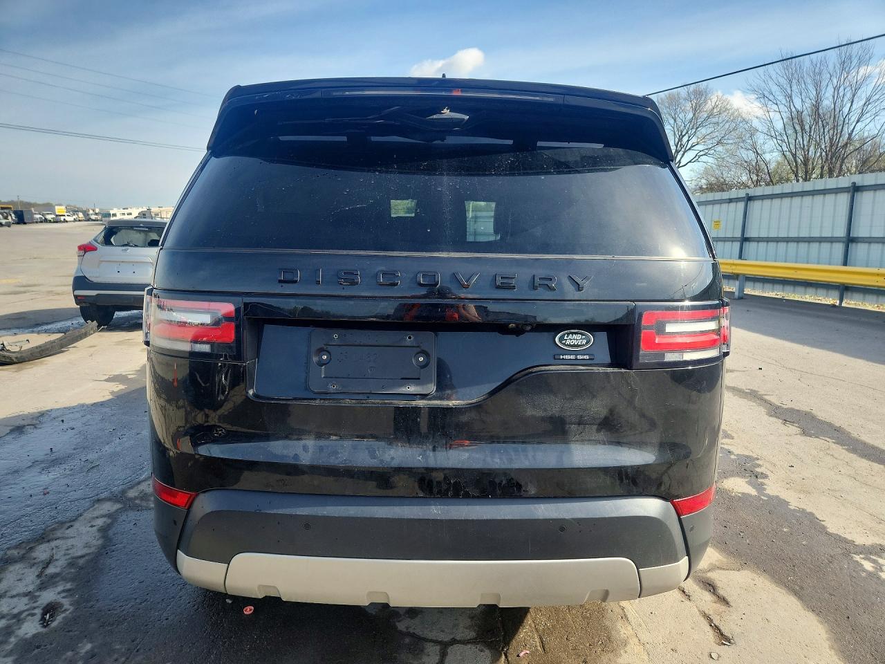 LAND ROVER DISCOVERY 2019 — 7
