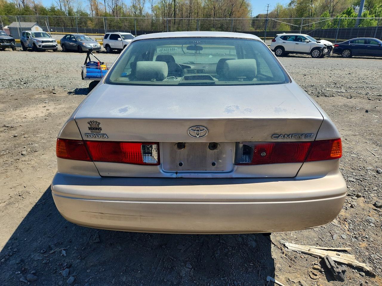 TOYT CAMRY 2000 — 7