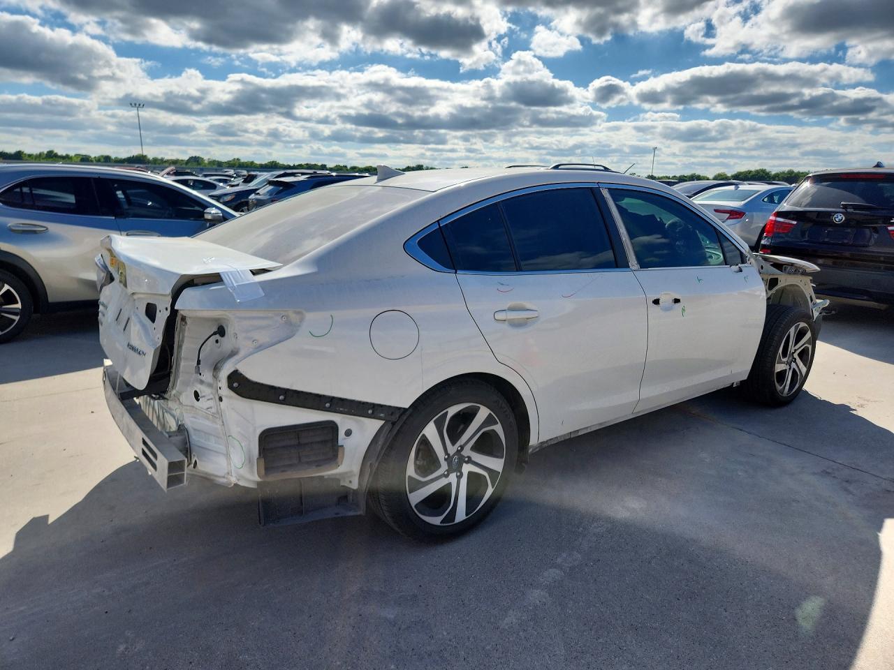 SUBARU LEGACY 2022 — 4