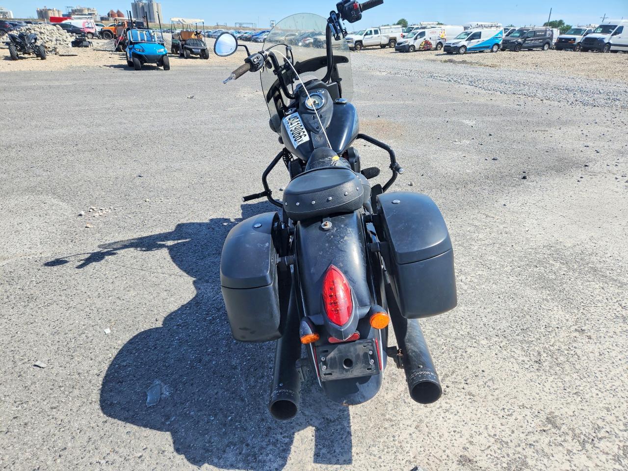 2017 INDIAN MOTORCYCLE CO. CHIEF DARK HORSE