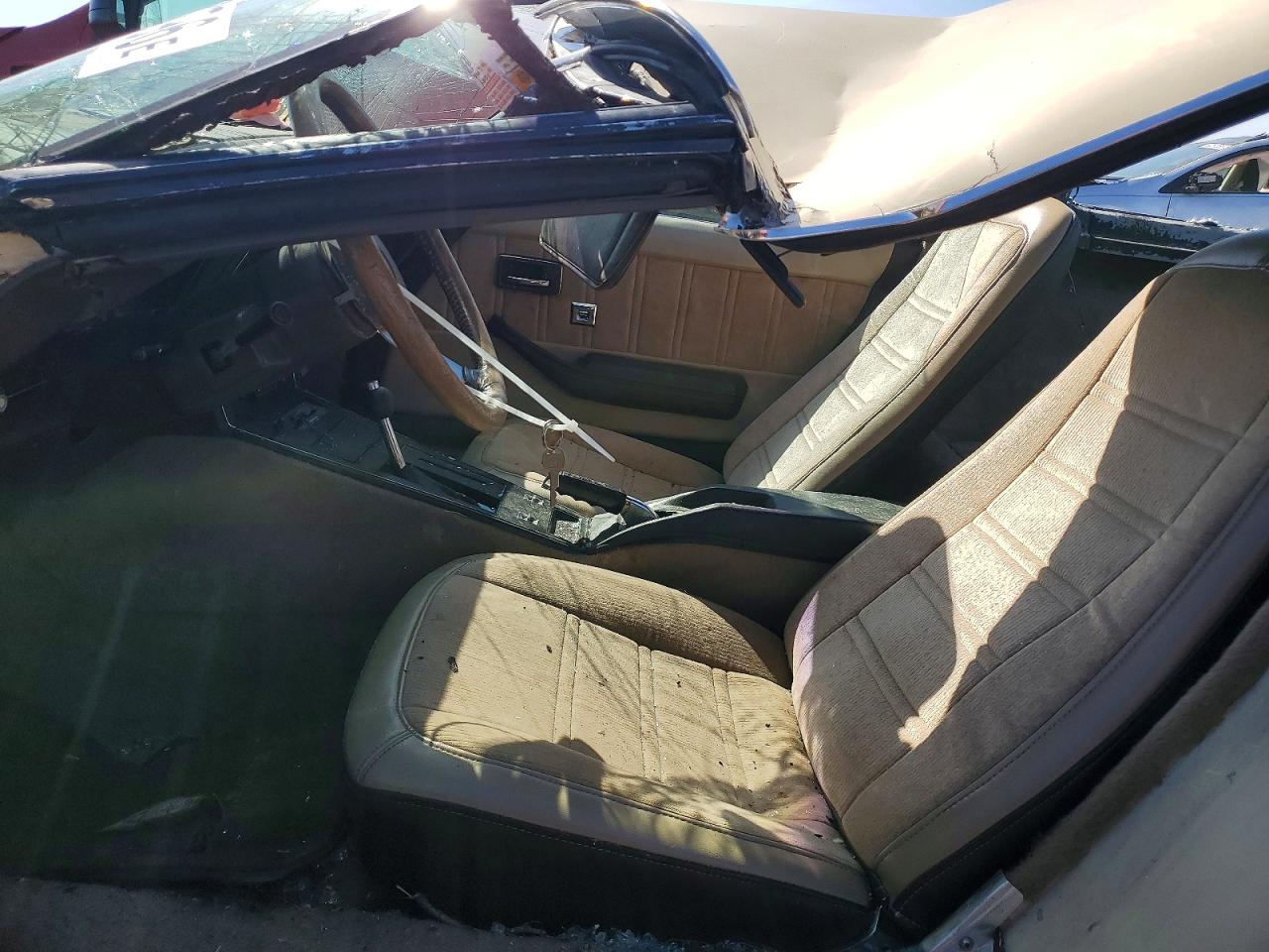 CHEVROLET CORVETTE 1978 — 8