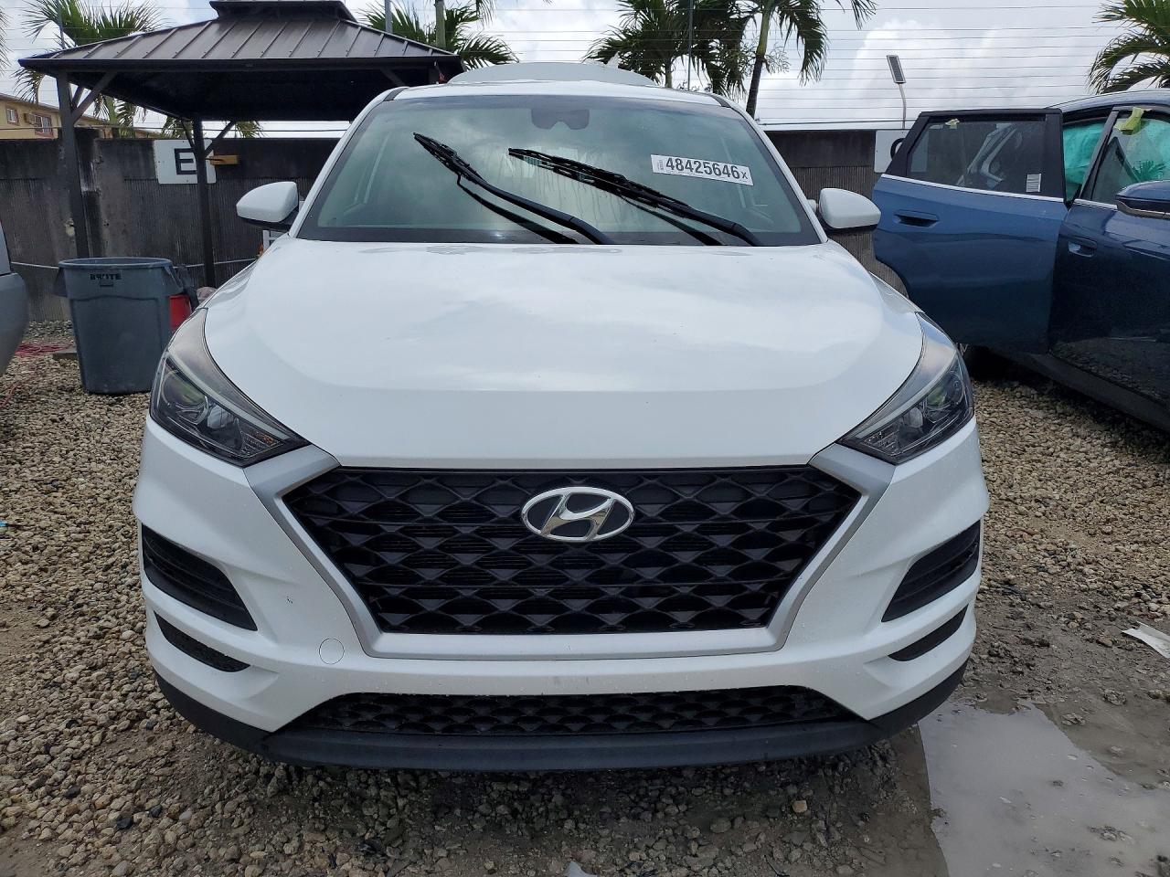 HYUNDAI TUCSON 2021 — 6