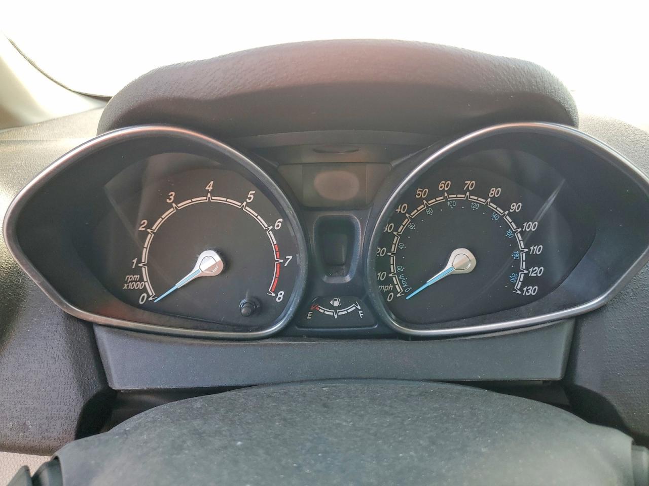 FORD FIESTA 2014 — 10