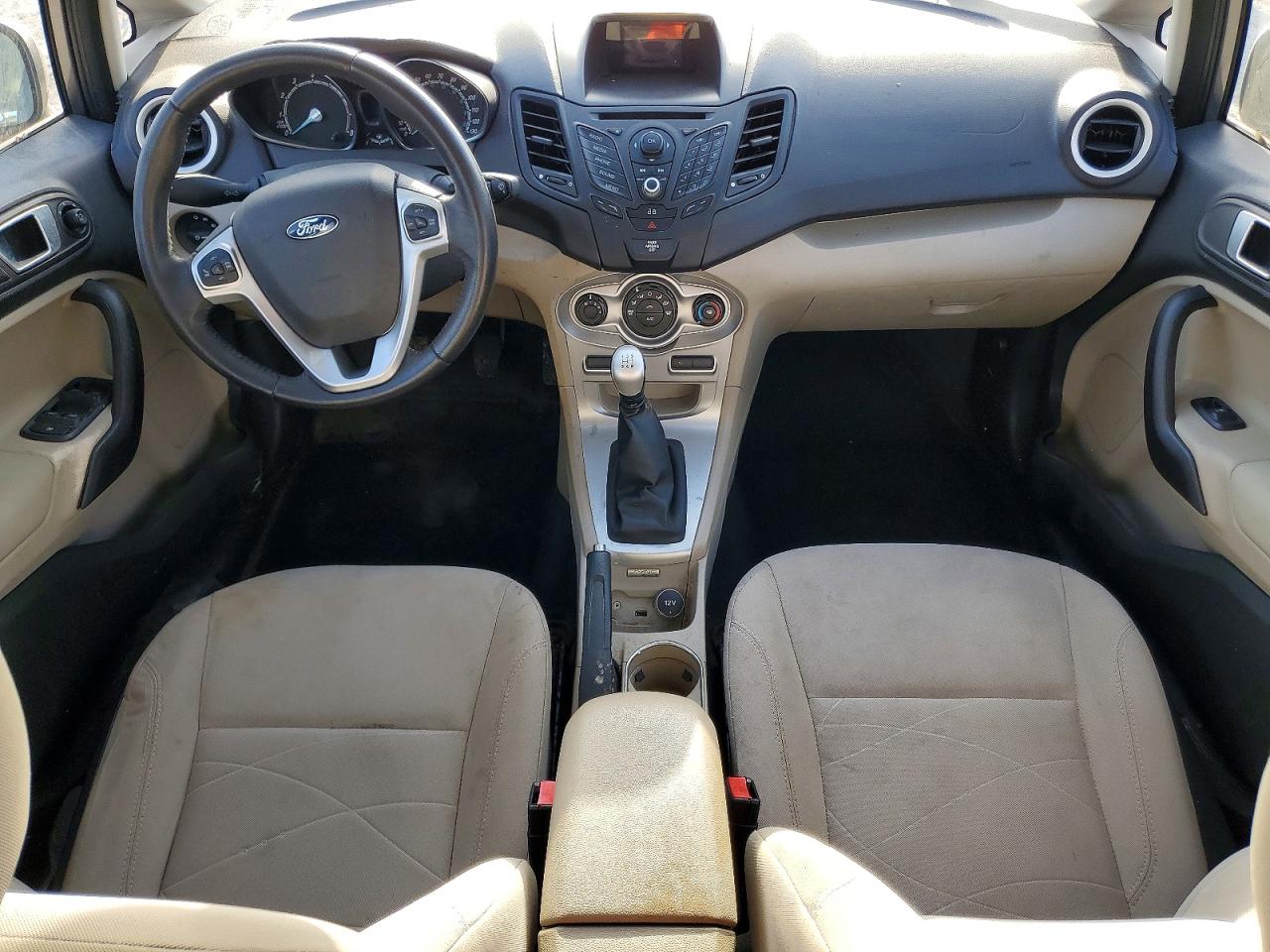 FORD FIESTA 2014 — 9