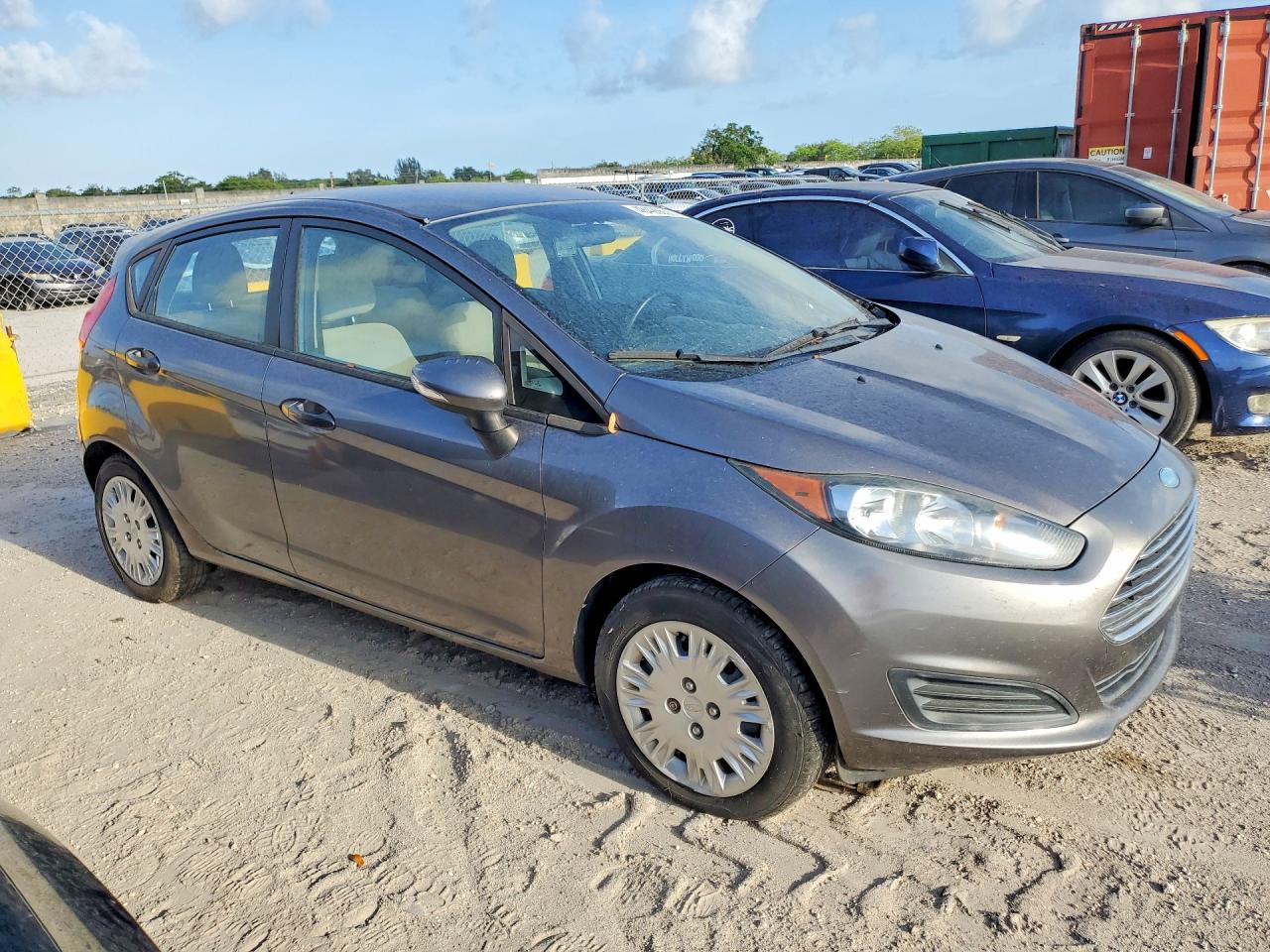 FORD FIESTA 2014 — 5