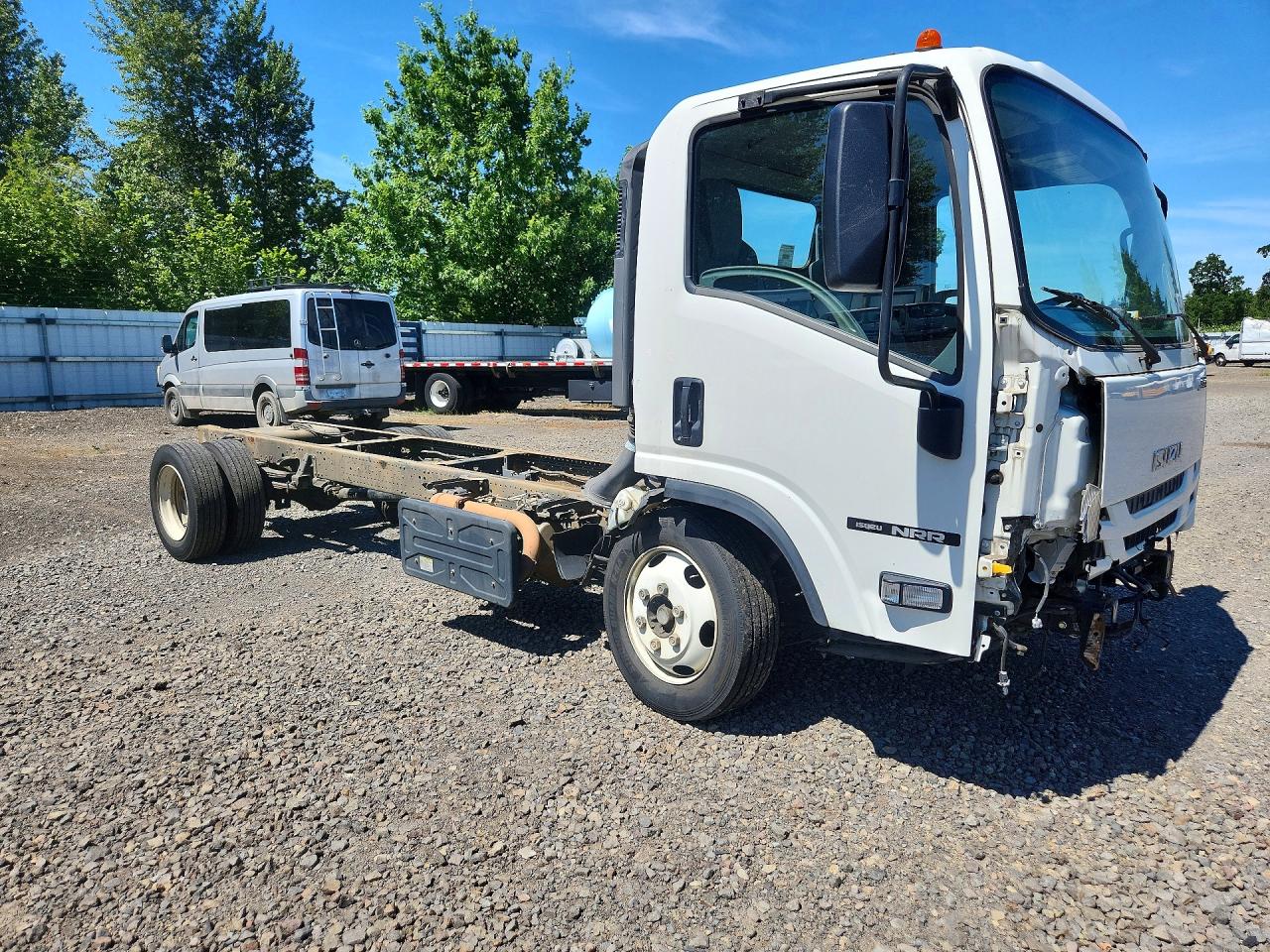2019 ISUZU NRR
