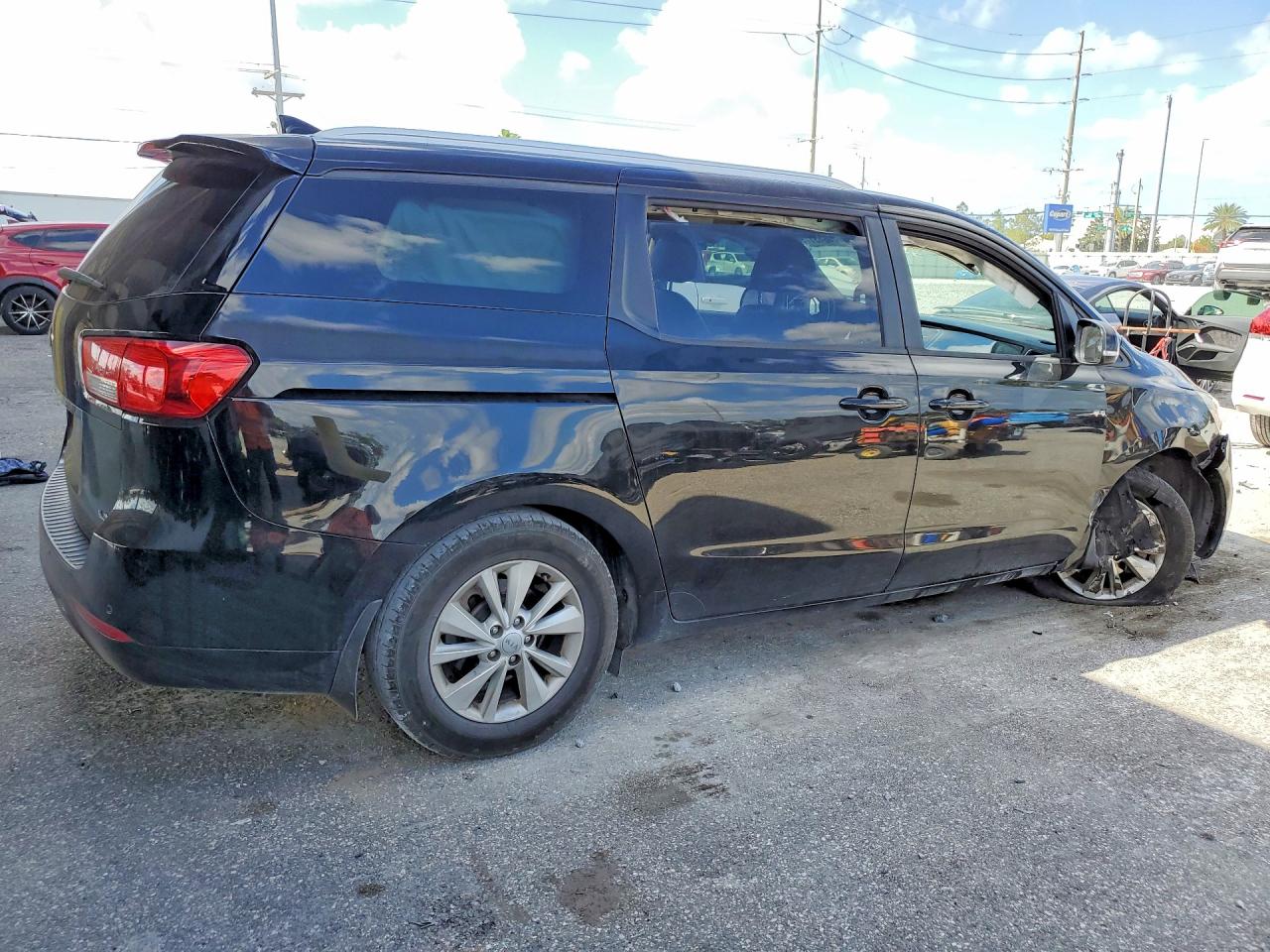 KIA SEDONA 2017 — 4