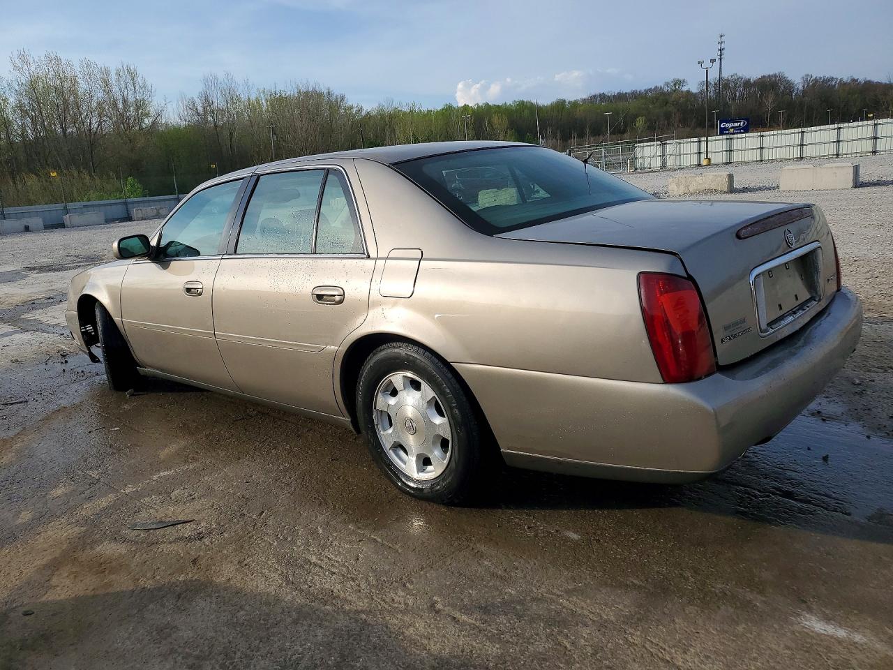 CADILLAC DEVILLE 2002 — 3