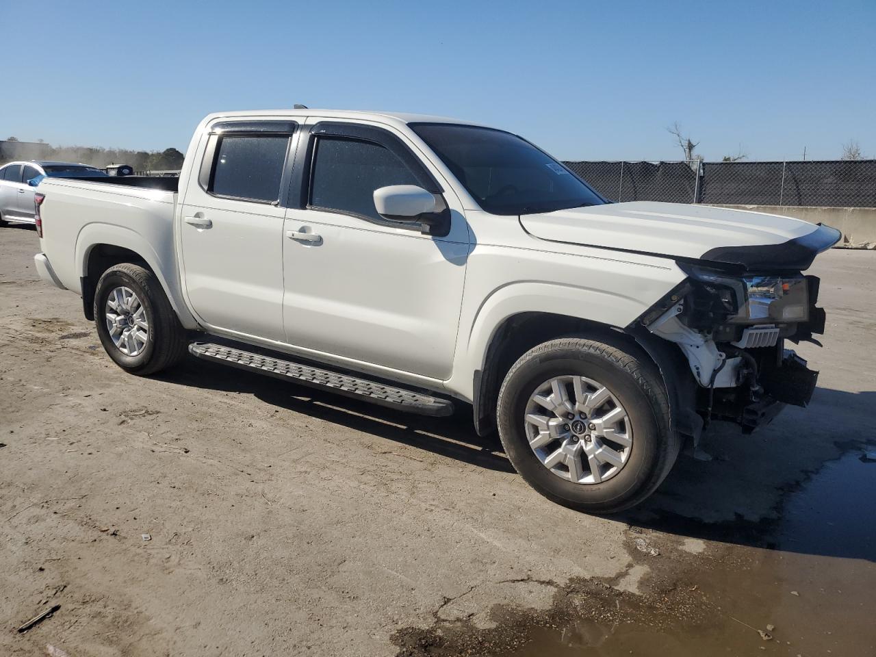 2022 NISSAN FRONTIER S