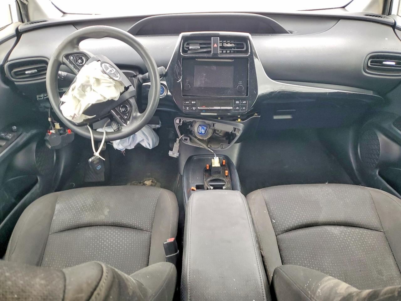 TOYOTA PRIUS 2019 — 9