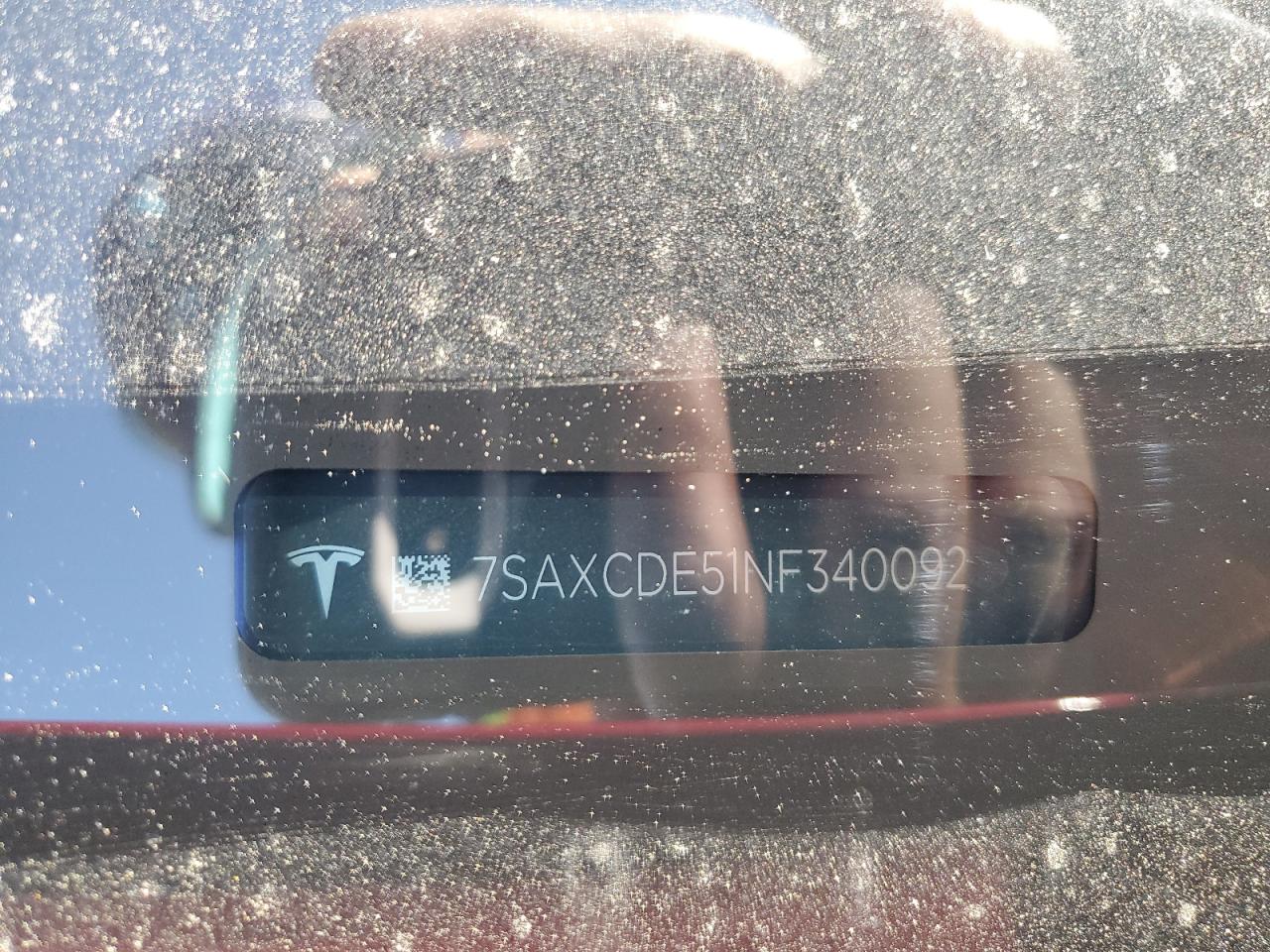 TESLA MODEL X 2022 — 13