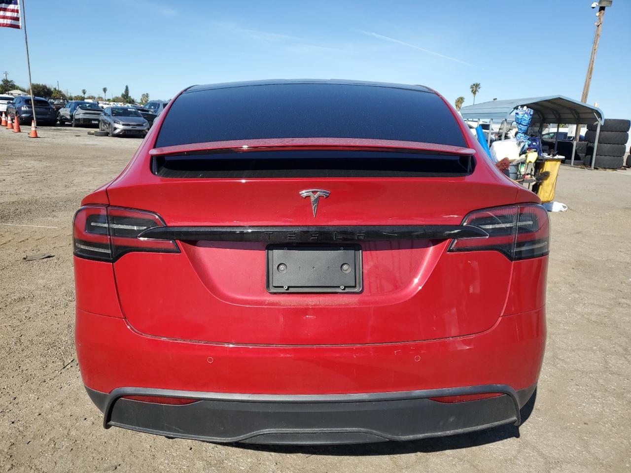 TESLA MODEL X 2022 — 7