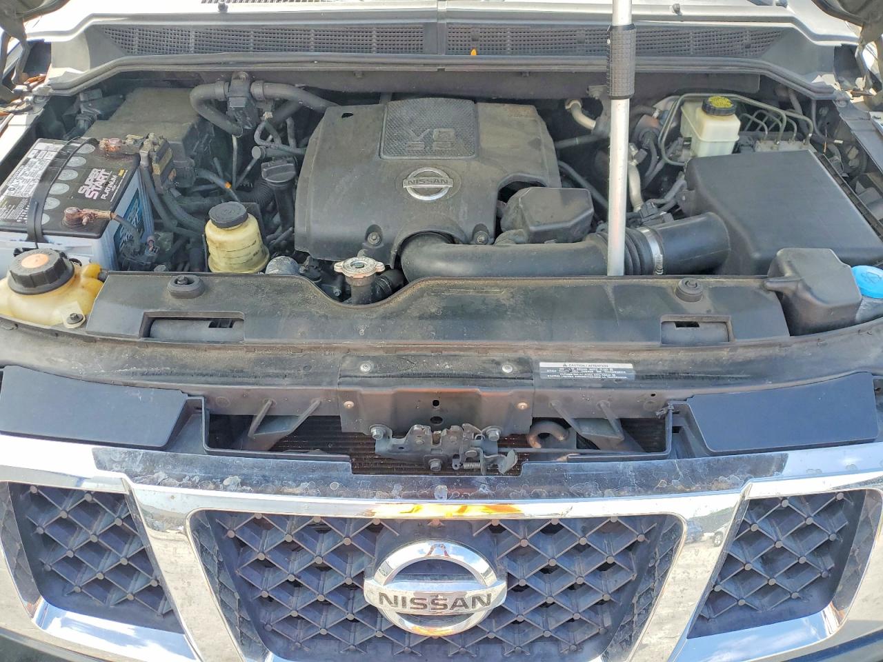 NISSAN ARMADA 2011 — 13