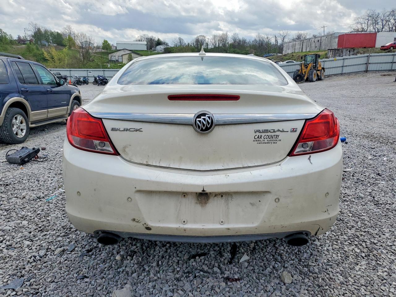 BUICK REGAL 2012 — 7
