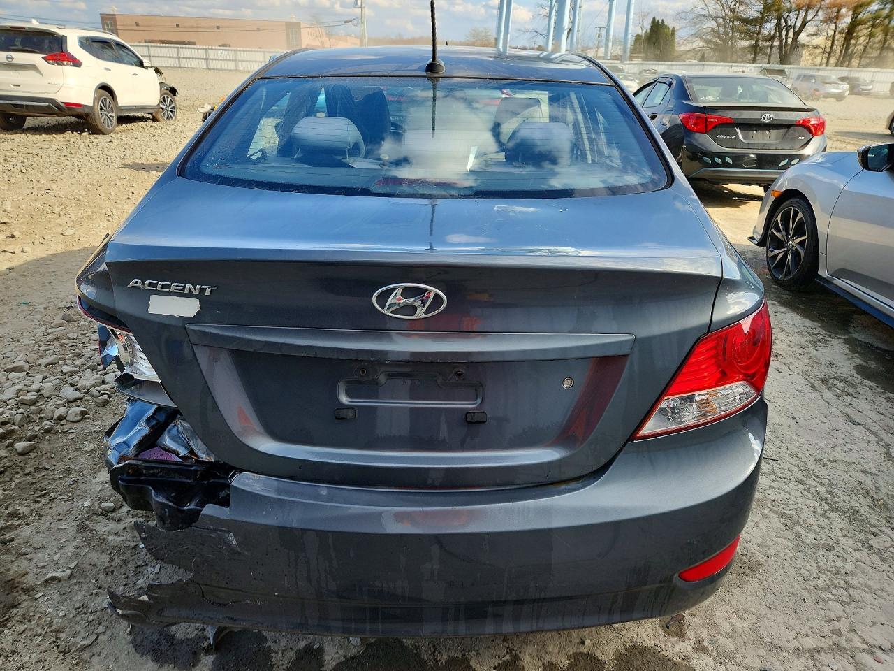 HYUNDAI ACCENT 2012 — 7