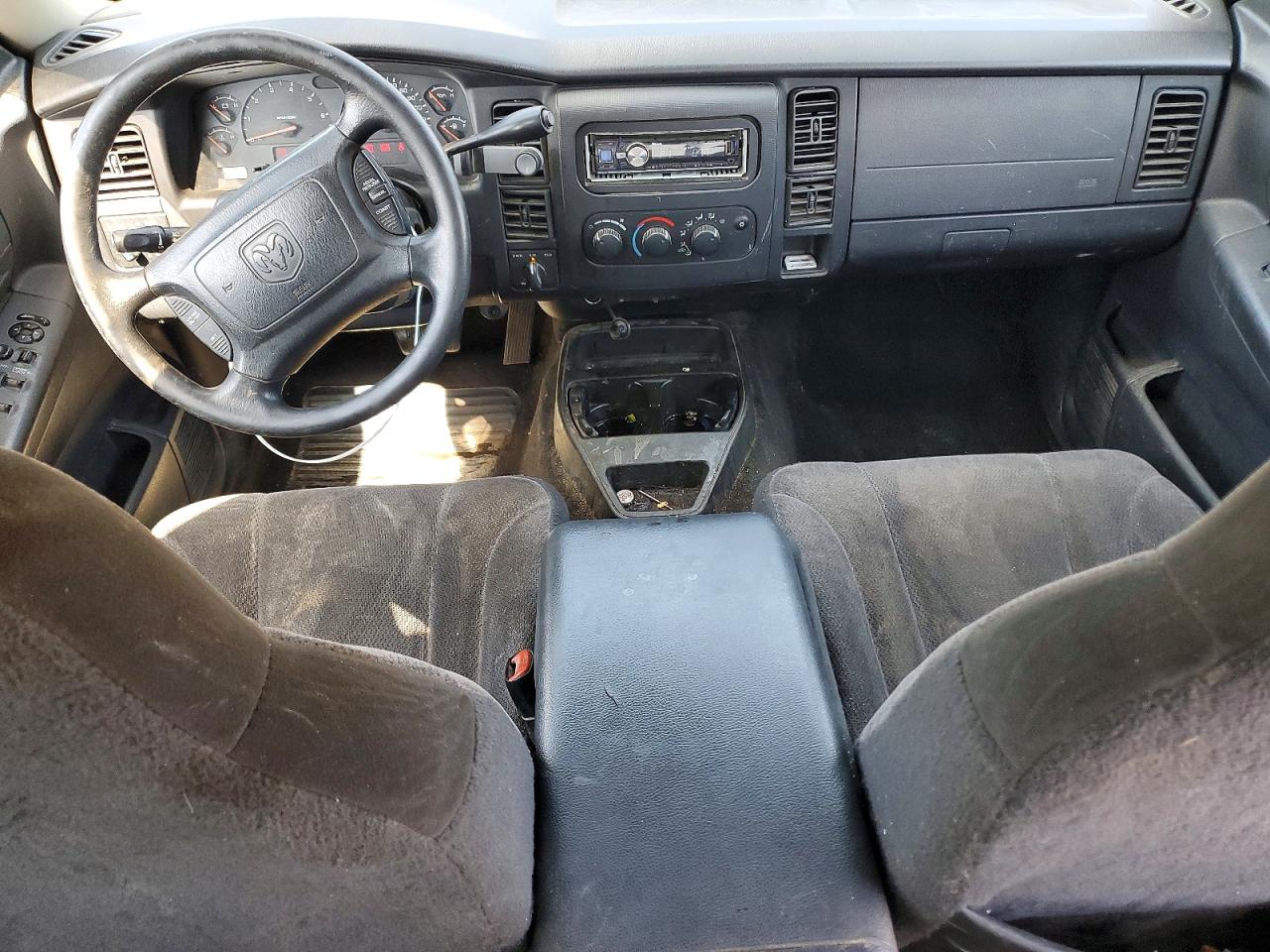 DODGE DAKOTA 2004 — 9