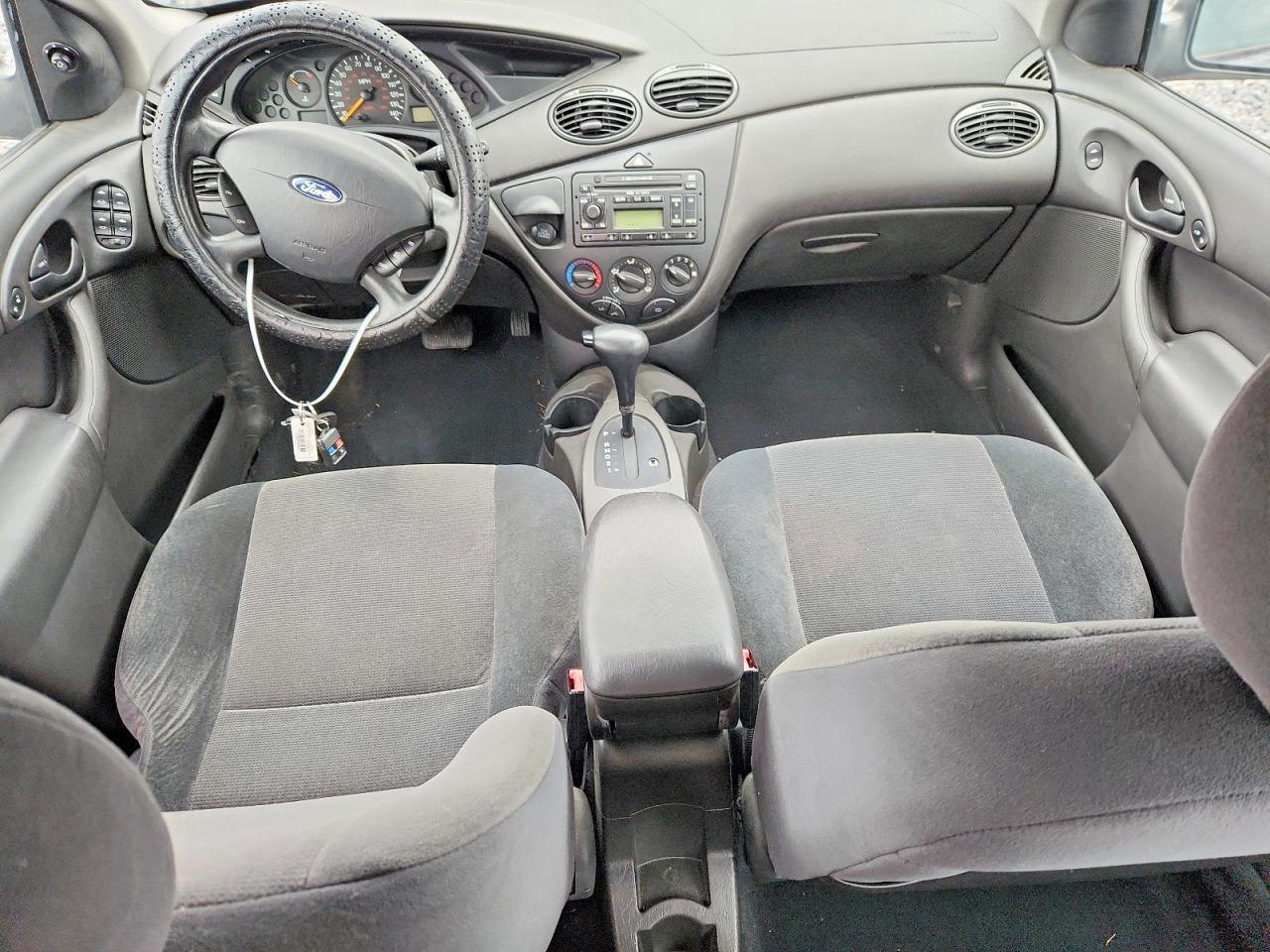 FORD FOCUS 2002 — 9