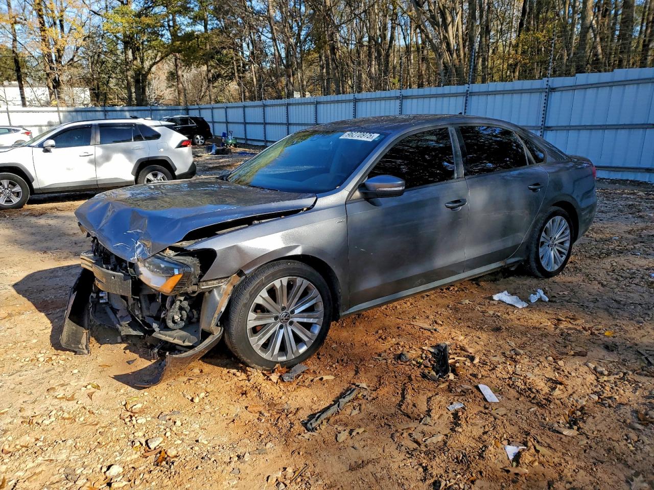 2014 VOLKSWAGEN PASSAT S