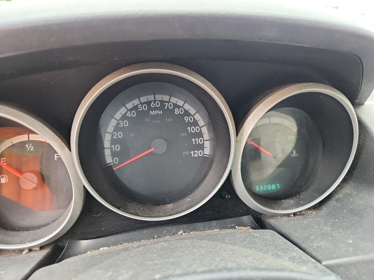 DODGE GRAND CARAVAN 2010 — 10