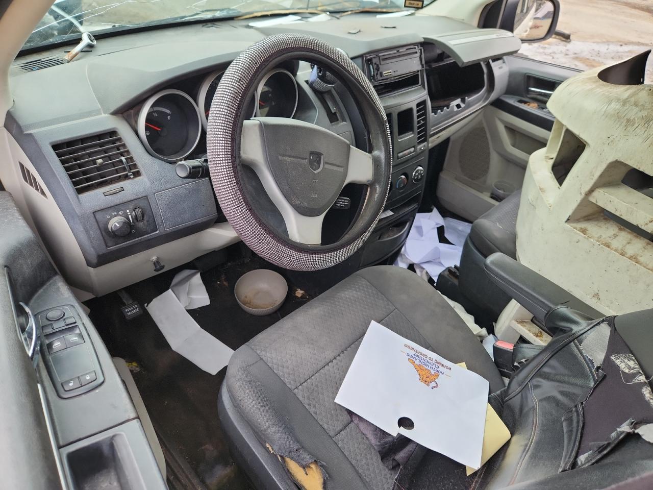 DODGE GRAND CARAVAN 2010 — 9