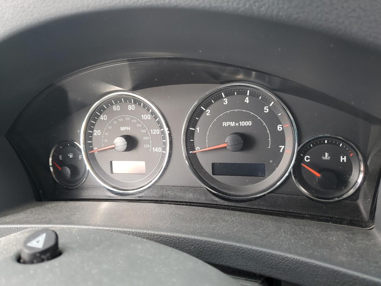 JEEP GRAND CHEROKEE 2006 — 10