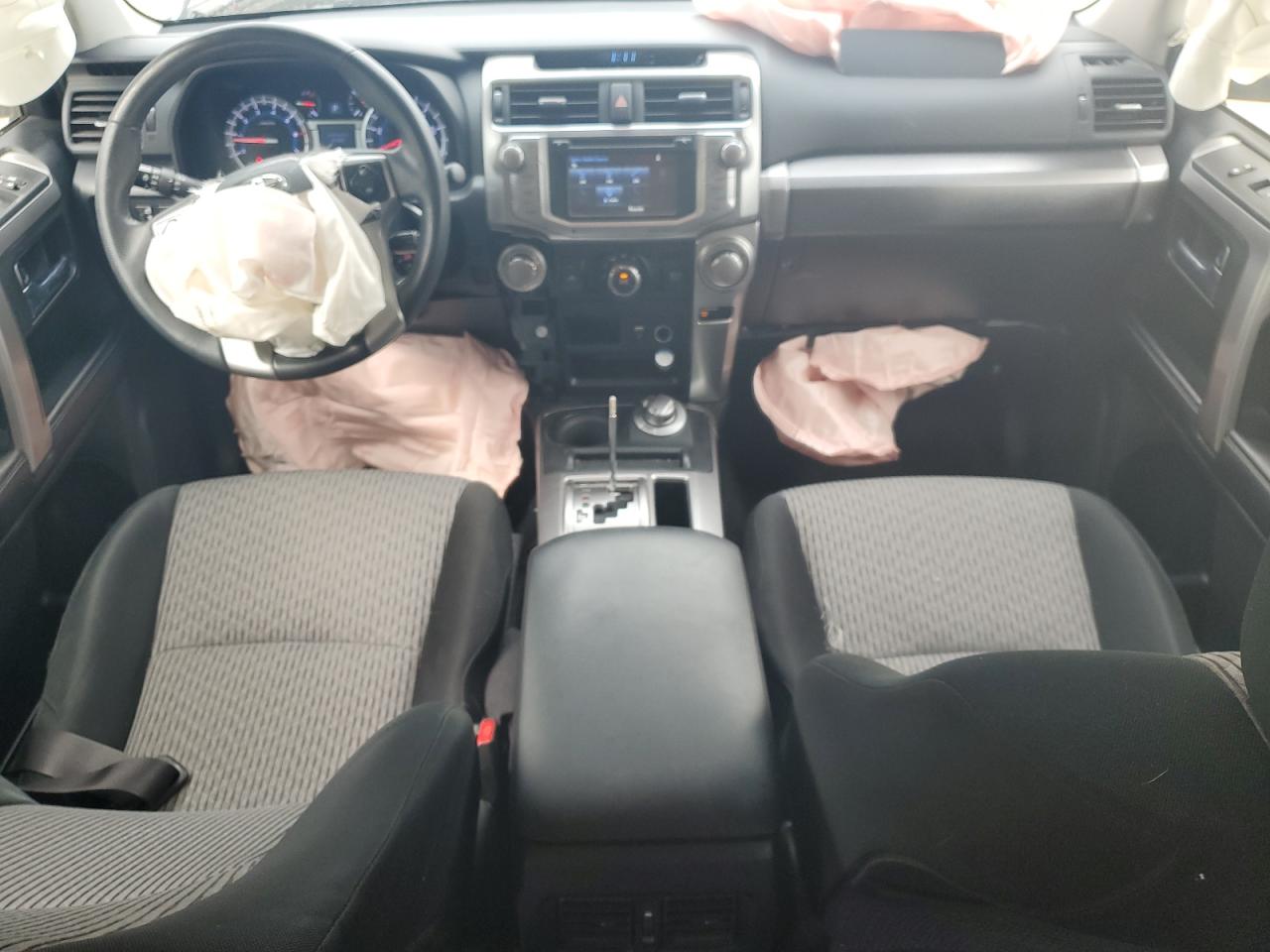 TOYOTA 4RUNNER 2017 — 9