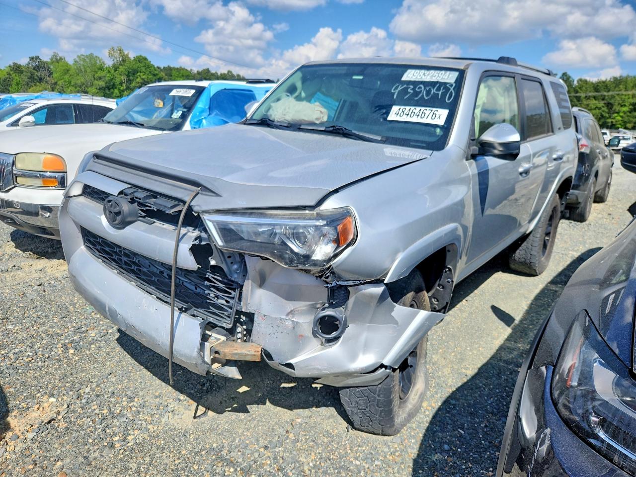 2017 TOYOTA 4RUNNER SR5/SR5 PREMIUM