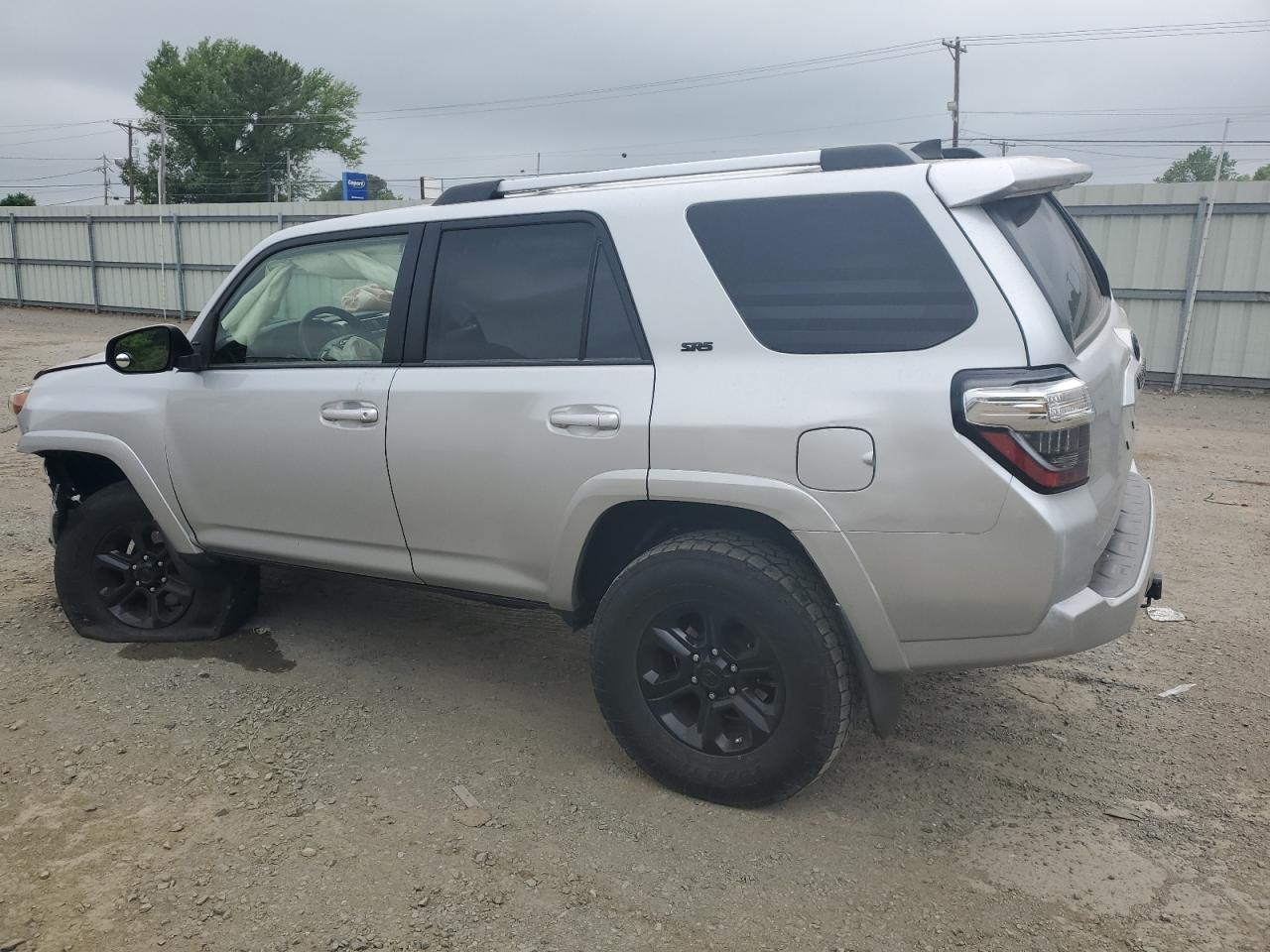 TOYOTA 4RUNNER 2017 — 3