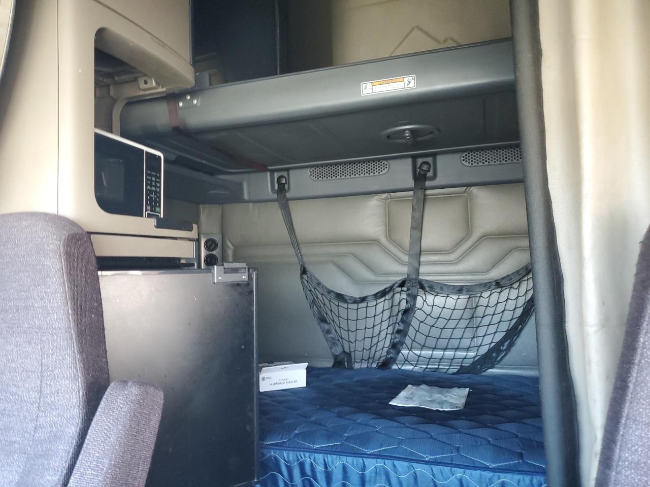 FREIGHTLINER CASCADIA 125 2016 — 7