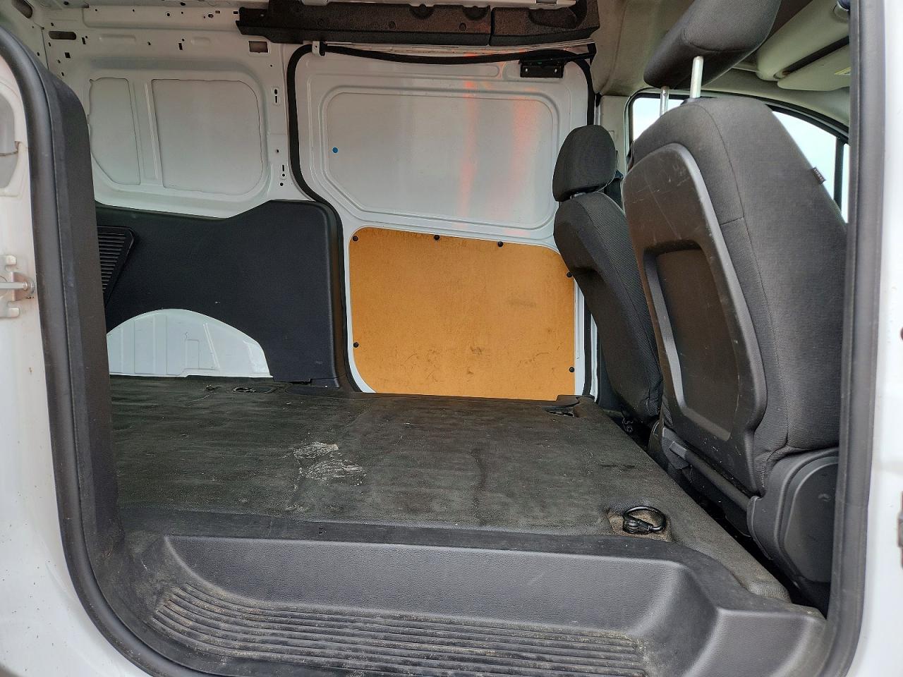 FORD TRANSIT CONNECT 2014 — 11