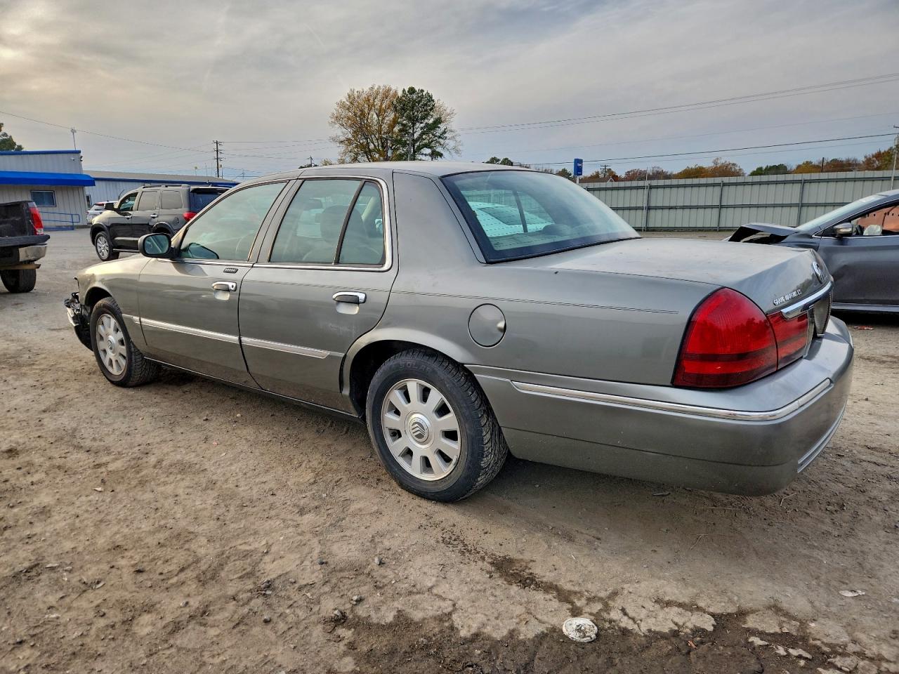 MERCURY GRAND MARQUIS 2004 — 3